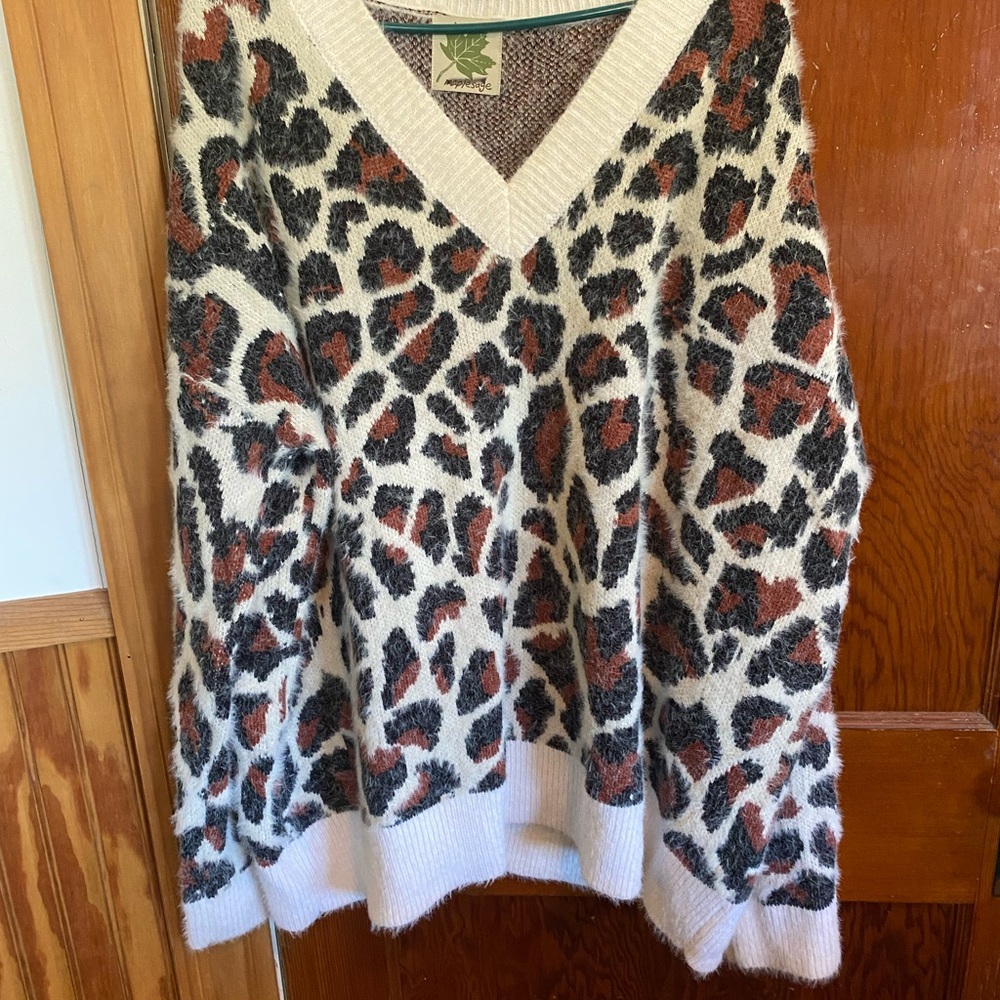Leopard Print V-Neck Sweater